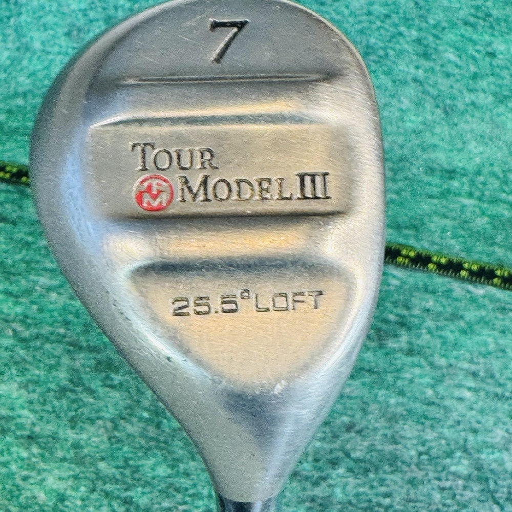 Vintage Tour Model III 7 Hybrid Mens RH Steel Shaft 25.5° Silver Golf Club